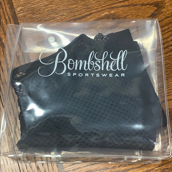 Bombshell sportswear mystic crop top ! - Picture 7 of 7